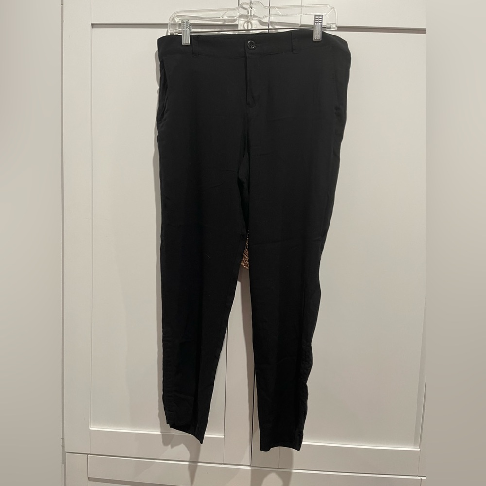 Black dress pants